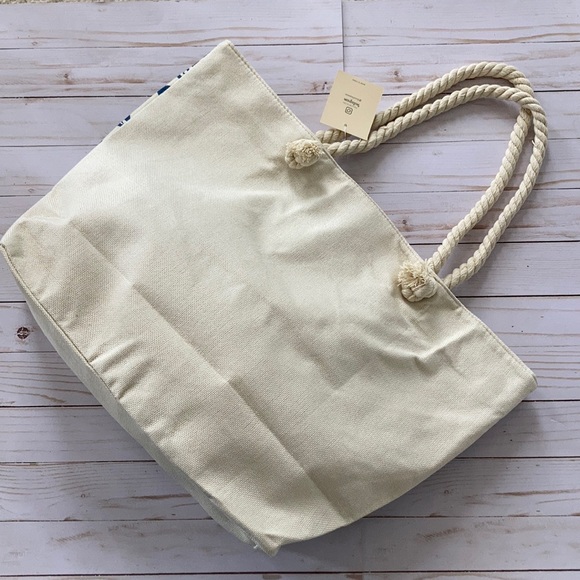 Jumbo Marine Life Beach Tote - Picture 5 of 8